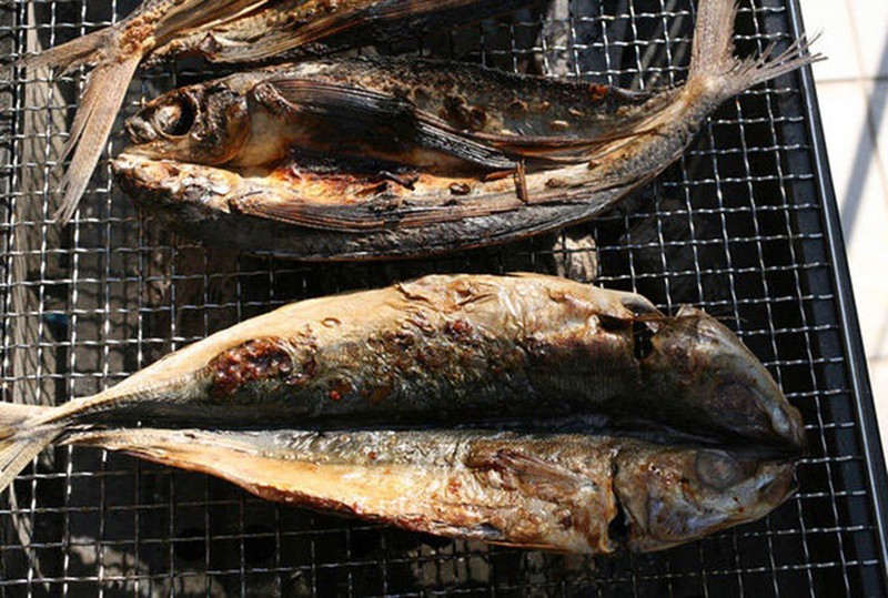 Món cá thối kinh dị Nhật Bản làm khó cả người bản địa lẫn du khách