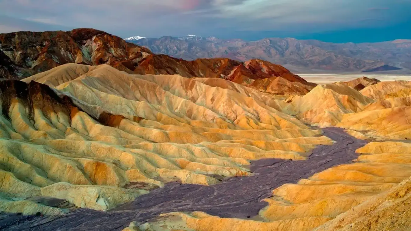 Thung Lũng Chết (Death Valley)